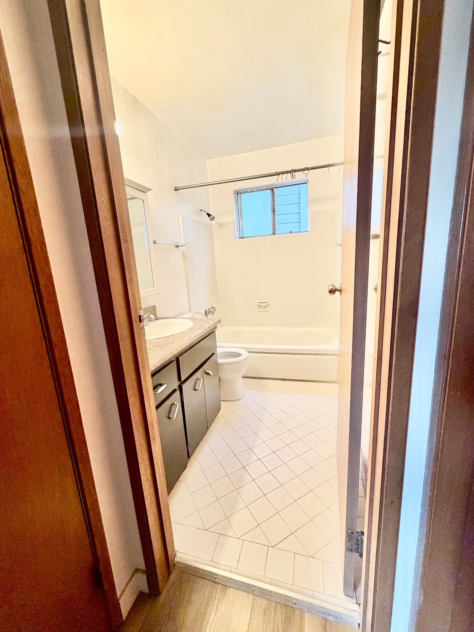 Building Photo - 1822 Francisco St