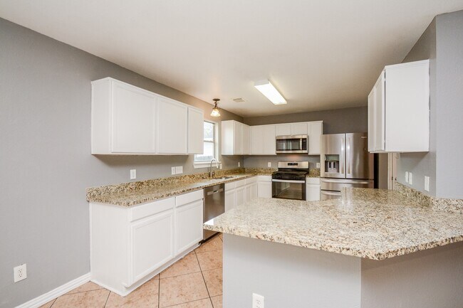 Building Photo - 22951 Twisting Pine Dr