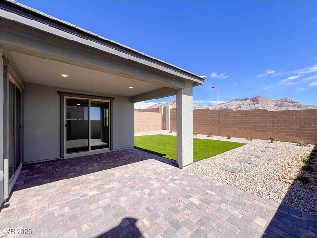 Building Photo - 12470 Madison Pk Pl