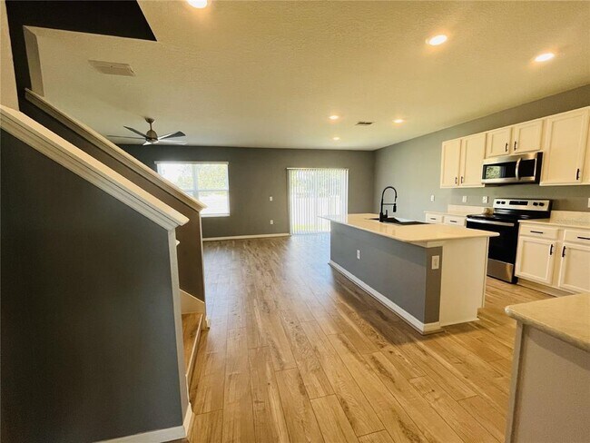 Building Photo - 507 Auburn Grove Terrace