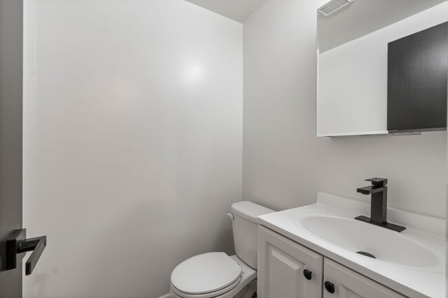 Building Photo - AVAILABLE NOW!! Fully RENOVATED 3 bedroom TOWNHOME in WEST MIFFLIN! COME CHECK IT OUT!