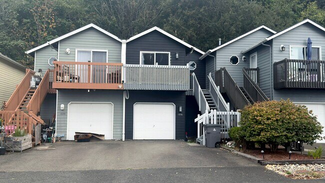 Building Photo - 1336 Olney Ave