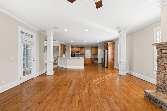 Building Photo - 1037 Windermere Crossing