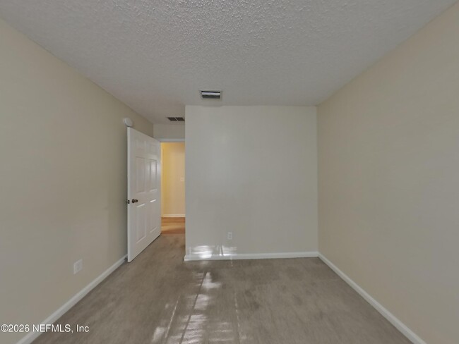 Building Photo - 4196 Jillian Dr