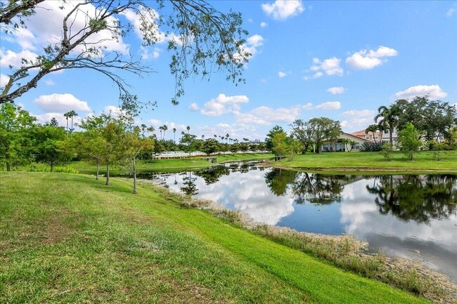 Building Photo - 15151 Banbury Ct