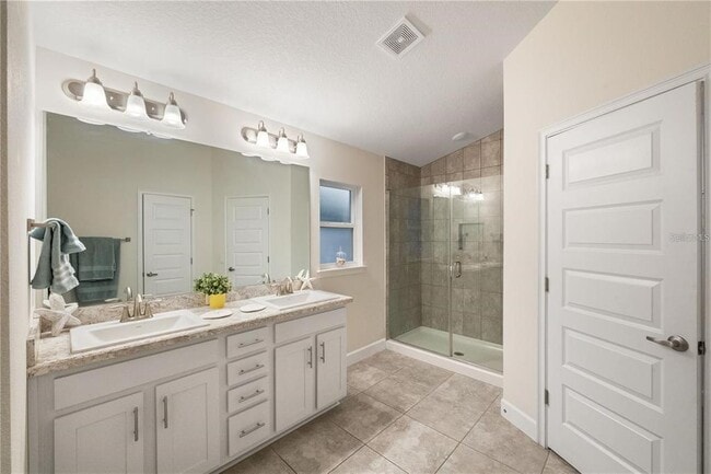 Building Photo - 14429 Potterton Cir