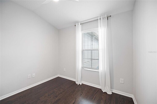 Building Photo - 3040 Via Sienna Cir