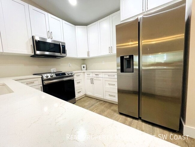 Building Photo - 17749 Grande Bayou Ct