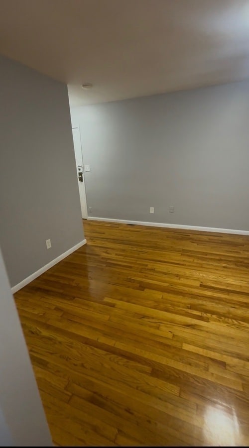 Building Photo - 26 Stiles St