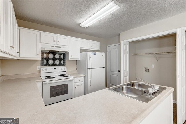 Building Photo - 279 Christian's Walk