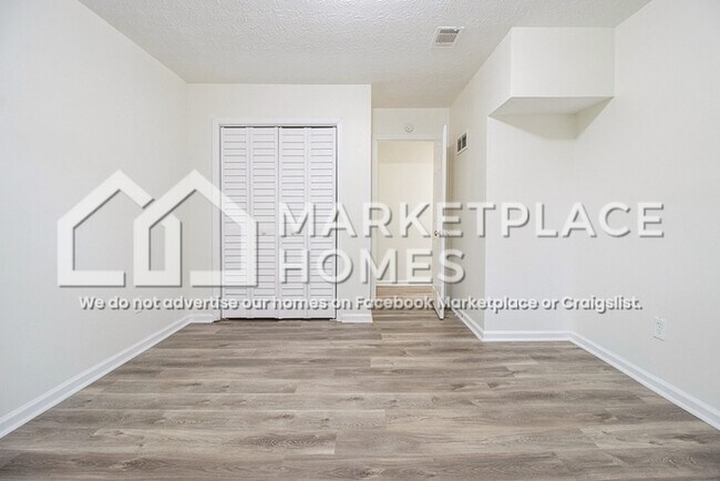 Building Photo - 3782 Paddington Trail