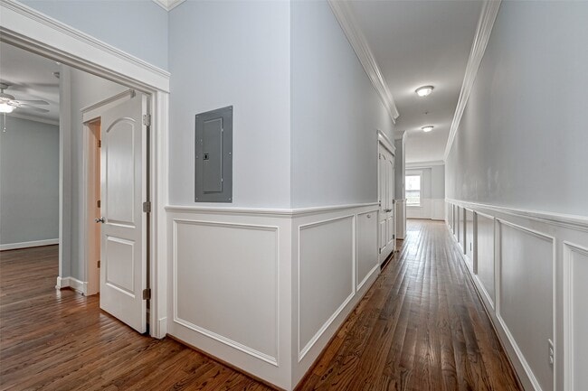 Building Photo - 2802 Morrison St