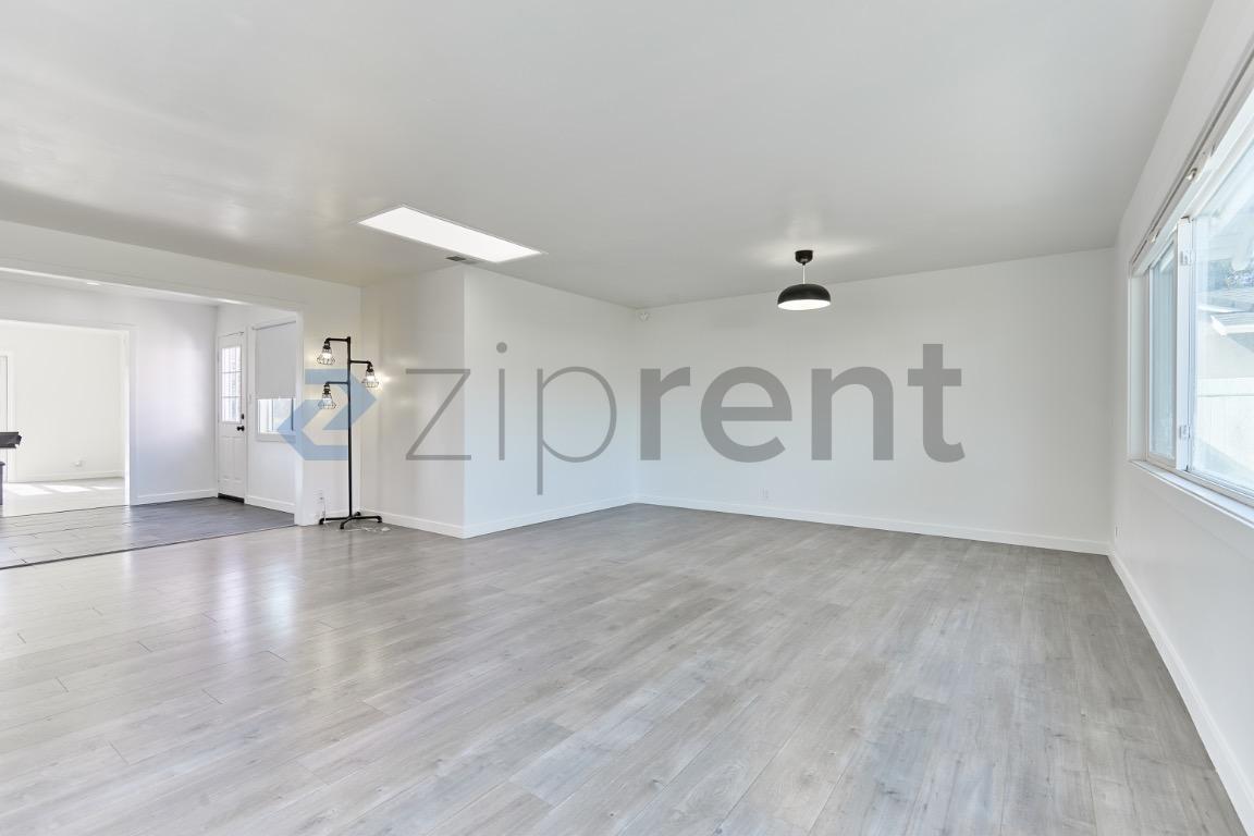 Building Photo - 1410 Central Ave