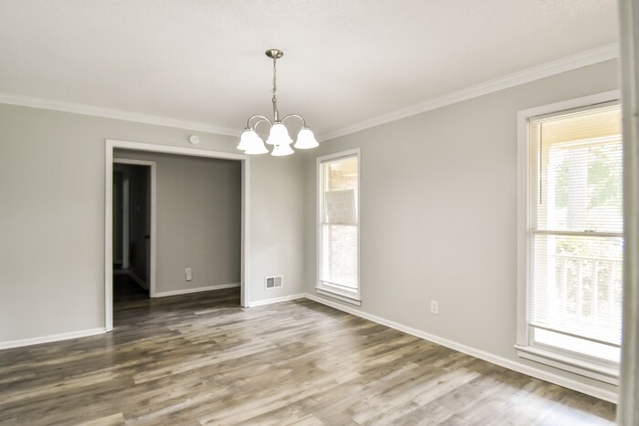 Building Photo - 117 Greenfield Rd