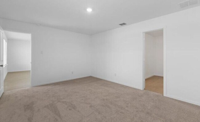 Building Photo - 3714 Chambray Dr