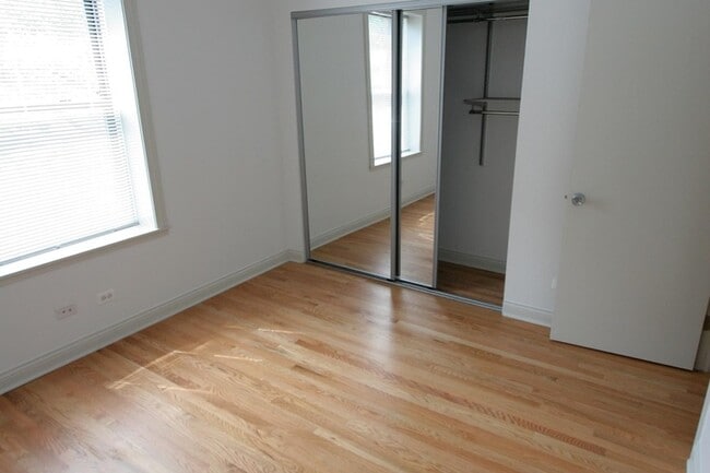 Floorplan - 5355-5361 S. Cottage Grove Avenue