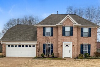 Building Photo - 7231 Hunter's Forest Dr
