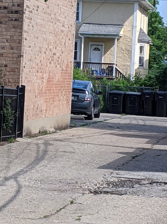 Building Photo - 1762 W Highland Ave