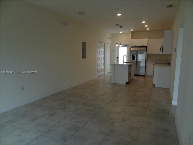 Building Photo - 4670 NW 84th Ave