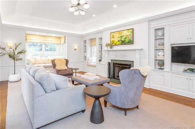 Building Photo - 6 Searles Rd