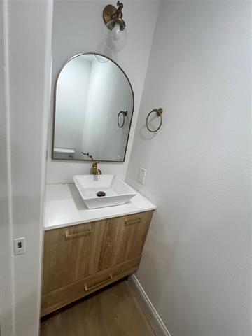 Building Photo - 601 Kirby Ln