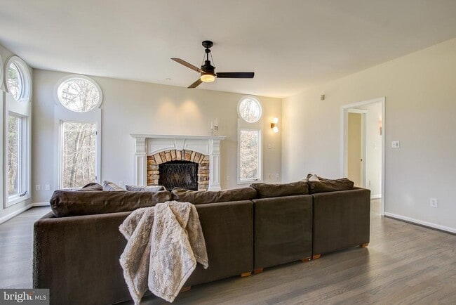 Building Photo - 710 Parrish Farm Ln