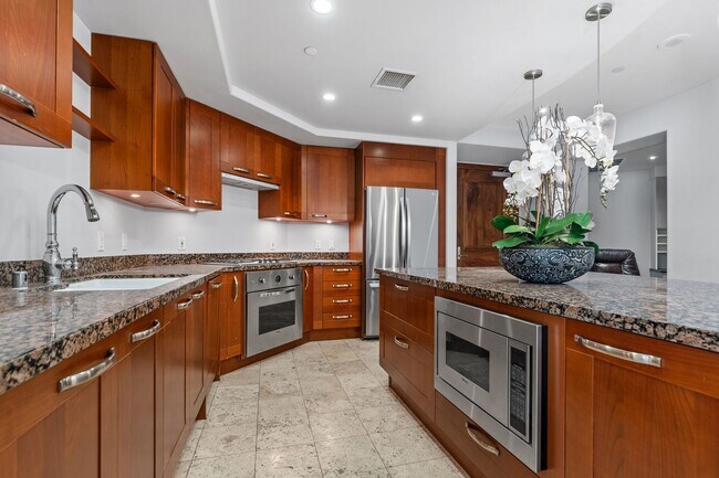 Building Photo - Spacious Irvine Financial District Condo with Full Service Amenities