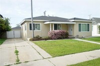 Building Photo - 516 W Arlight St
