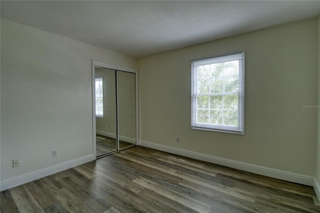 Building Photo - 13708 Orange Sunset Dr