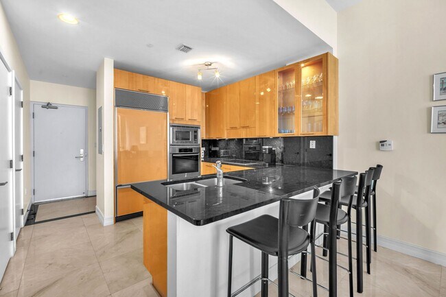 Building Photo - 6799 Collins Ave