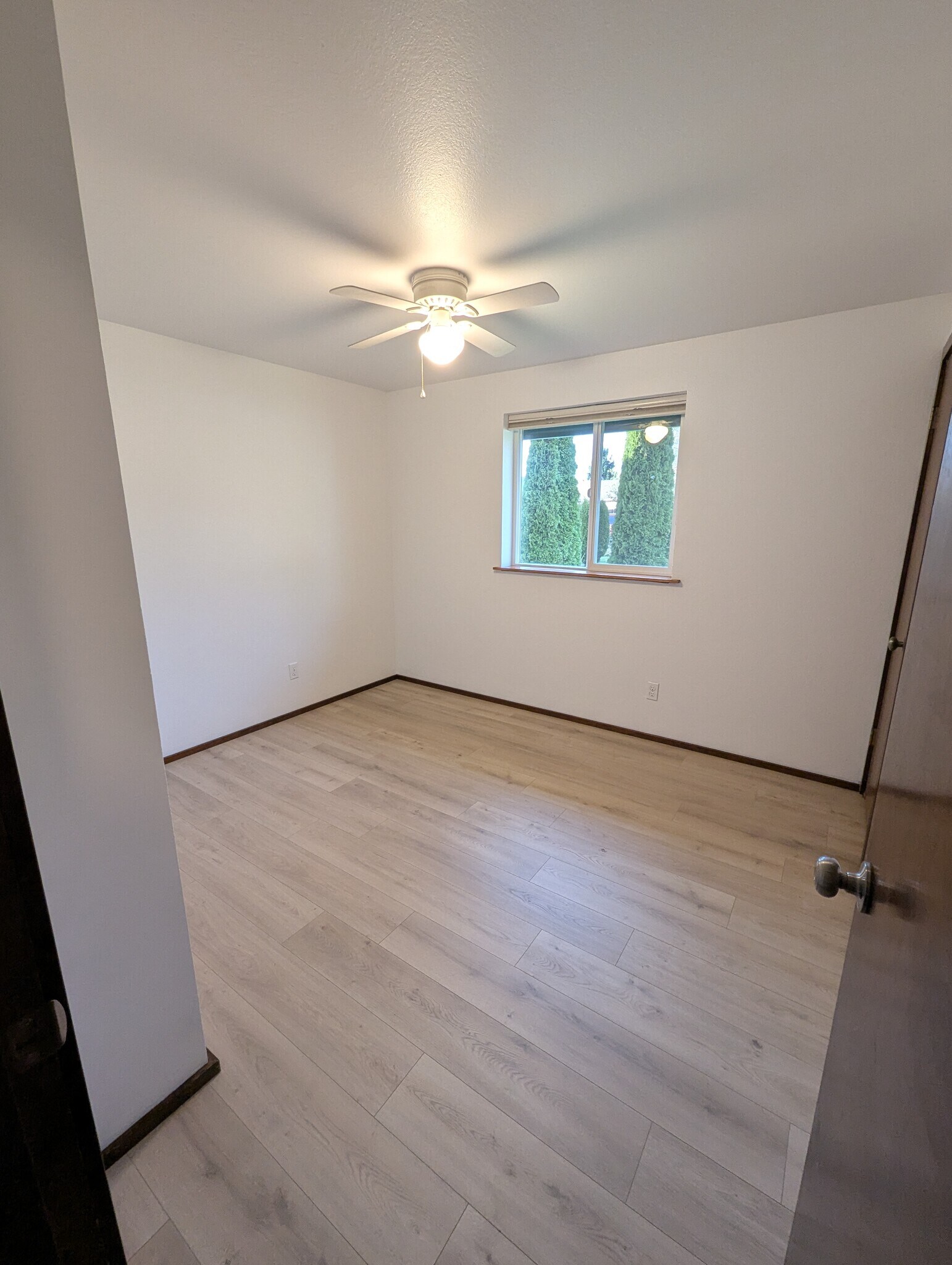 Bedroom 3 - 1803 E Fox Hill St