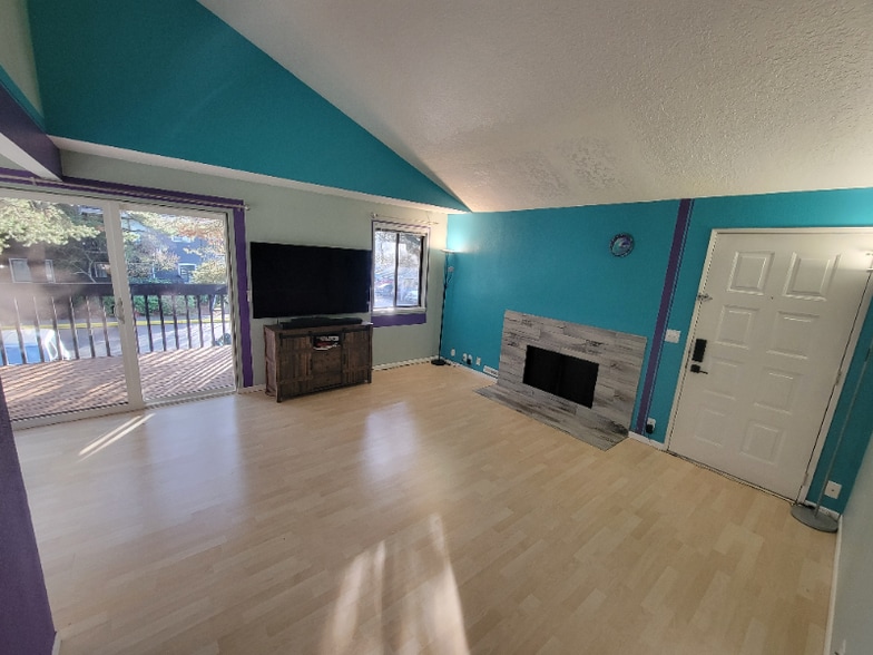 Building Photo - 14511 SW Grayling Ln