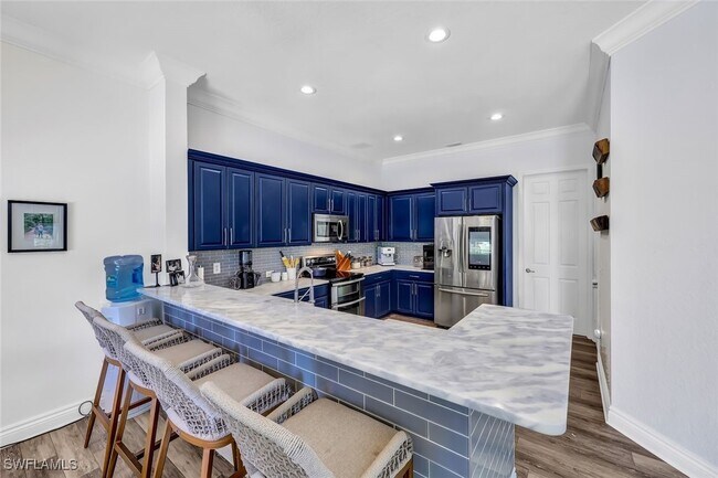 Building Photo - 1949 Par Dr