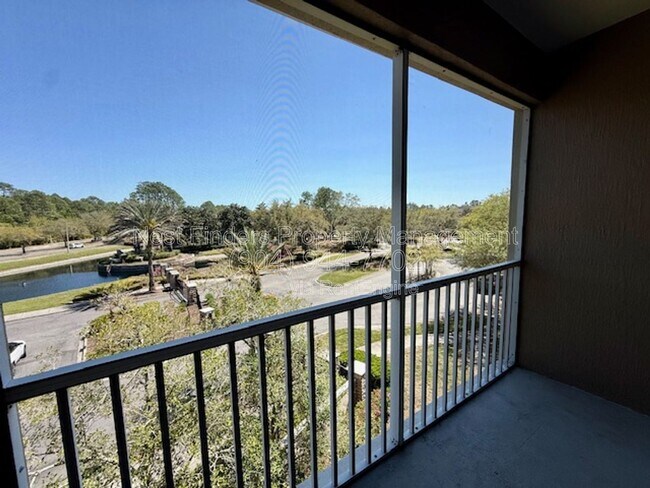 Building Photo - 7990 Baymeadows Rd E