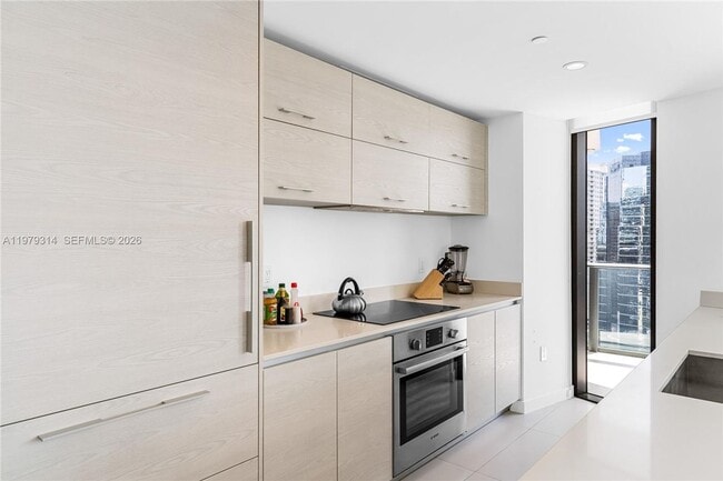 Building Photo - 1300 S Miami Ave