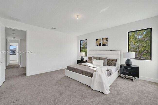 Building Photo - 13145 Addilyn Ct
