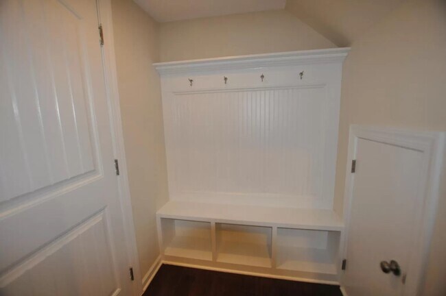 Building Photo - 4129 Strendal Dr