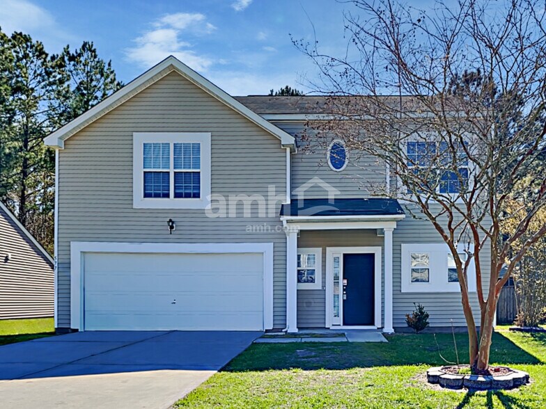 Primary Photo - 577 English Oak Cir