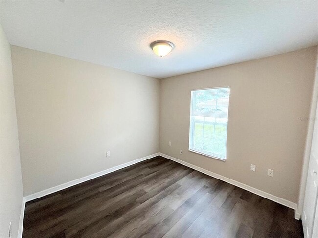 Building Photo - 59 Pine Haven Dr
