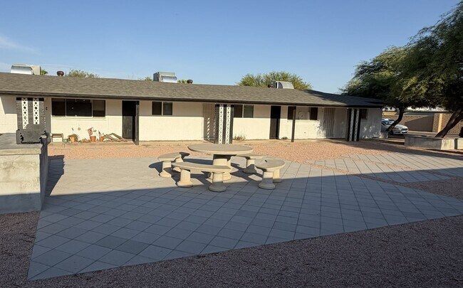 Building Photo - 7808 E Heatherbrae Ave
