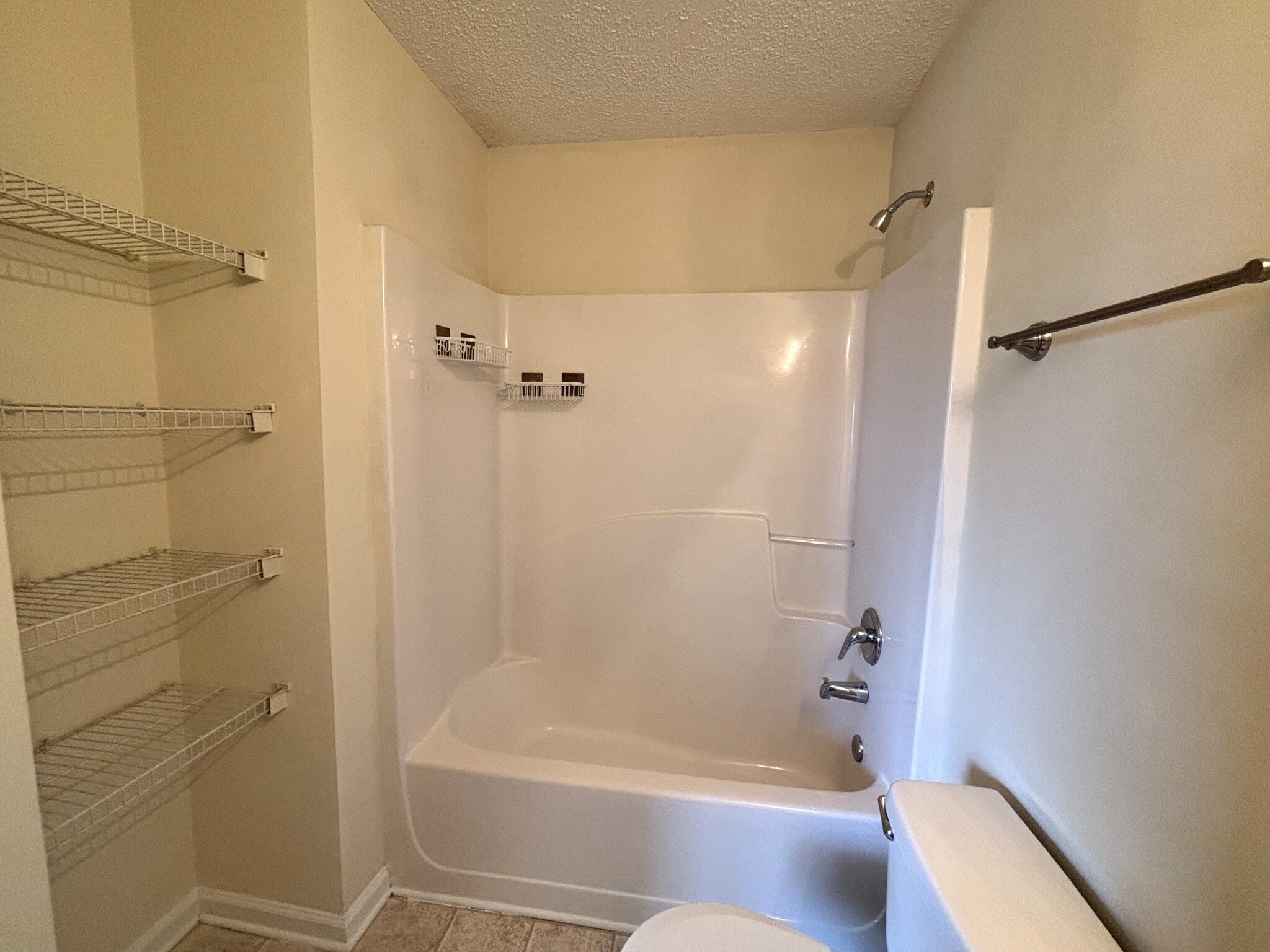 Building Photo - 261 Katydid Dr