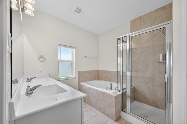 Building Photo - 6331 Feverfew Trail