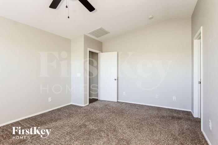 Building Photo - 3514 S 186th Ln