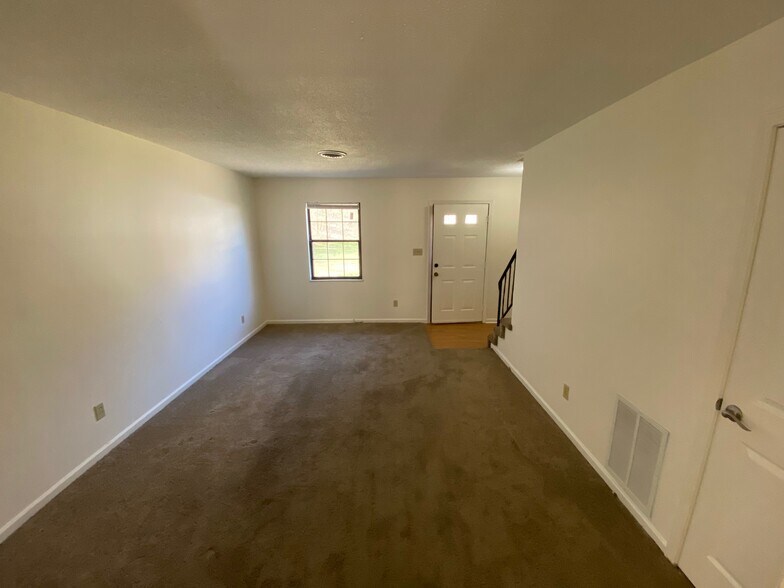 living room - 215 Gum Hollow Rd