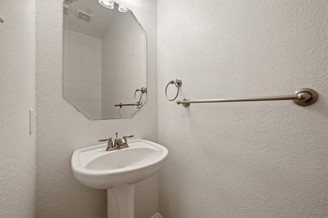 Building Photo - 609 Rosemead Dr
