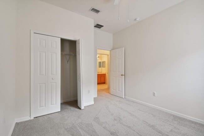 Building Photo - 9619 Cypress Harbor Dr