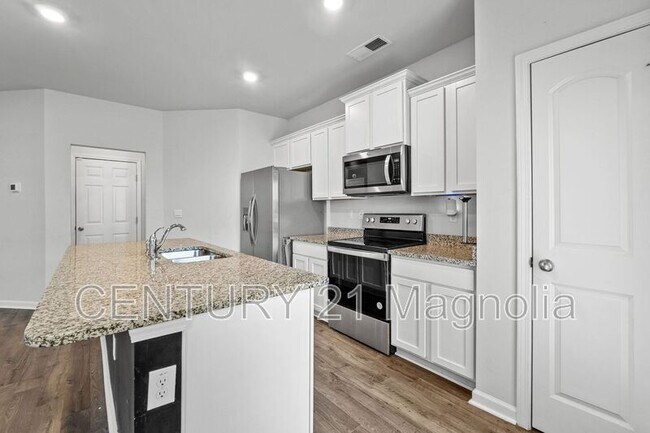 Building Photo - 4343 Newland St