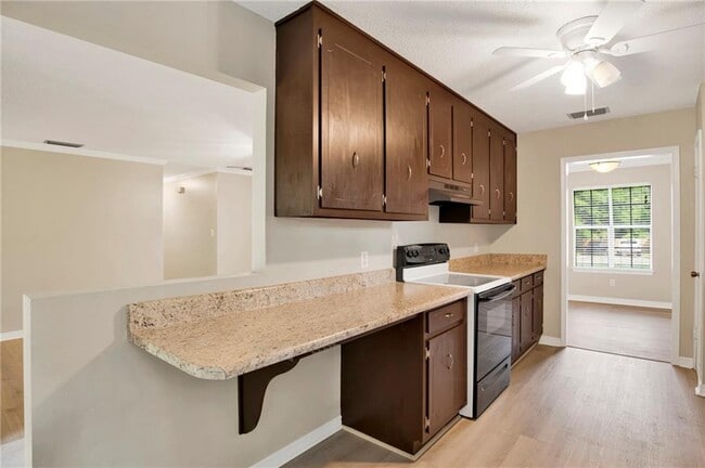 Building Photo - 4770 Gold Dr