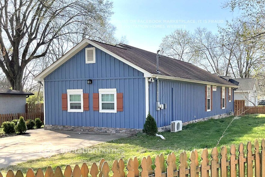 Building Photo - 609 Eastview Cir