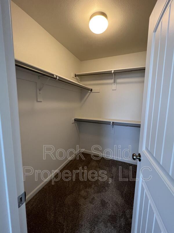 Building Photo - 1512 Danny Pl